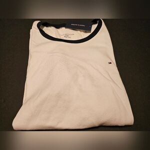 Tommy Hilfiger Ivory Tee with Navy Accents